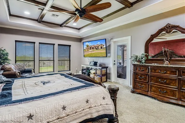 a view of a livingroom with furniture