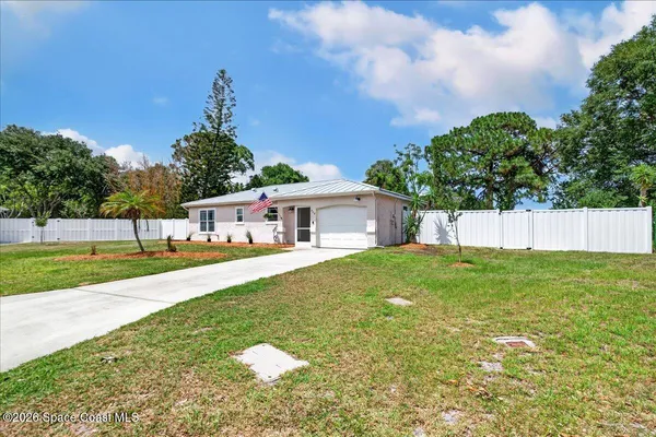 $349,999 | 920 Gables Way, Melbourne, FL 32940