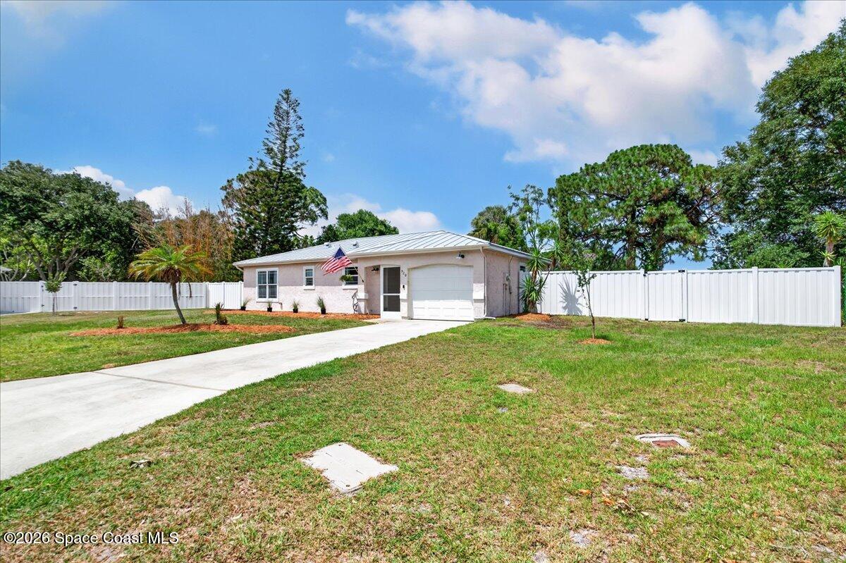 920 Gables Way Melbourne, FL 32940 - Photo 1 of 25 04-JGP_8348