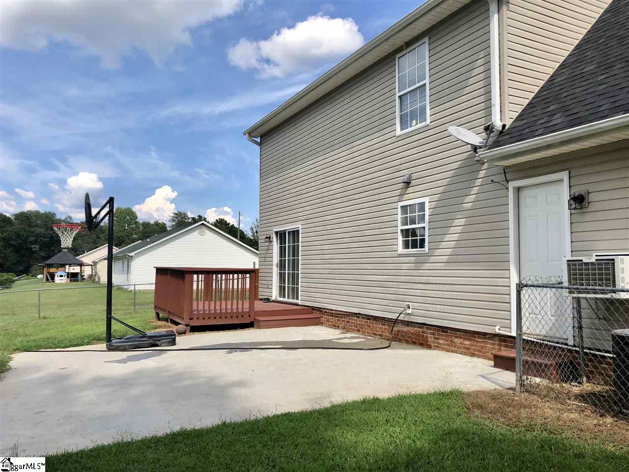 92 Twin Valley Road Duncan, SC 29334 - Photo 8 of 10