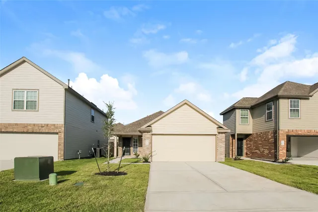 $1,910 | 25714 Hazy Elm Lane, Porter, TX 77365