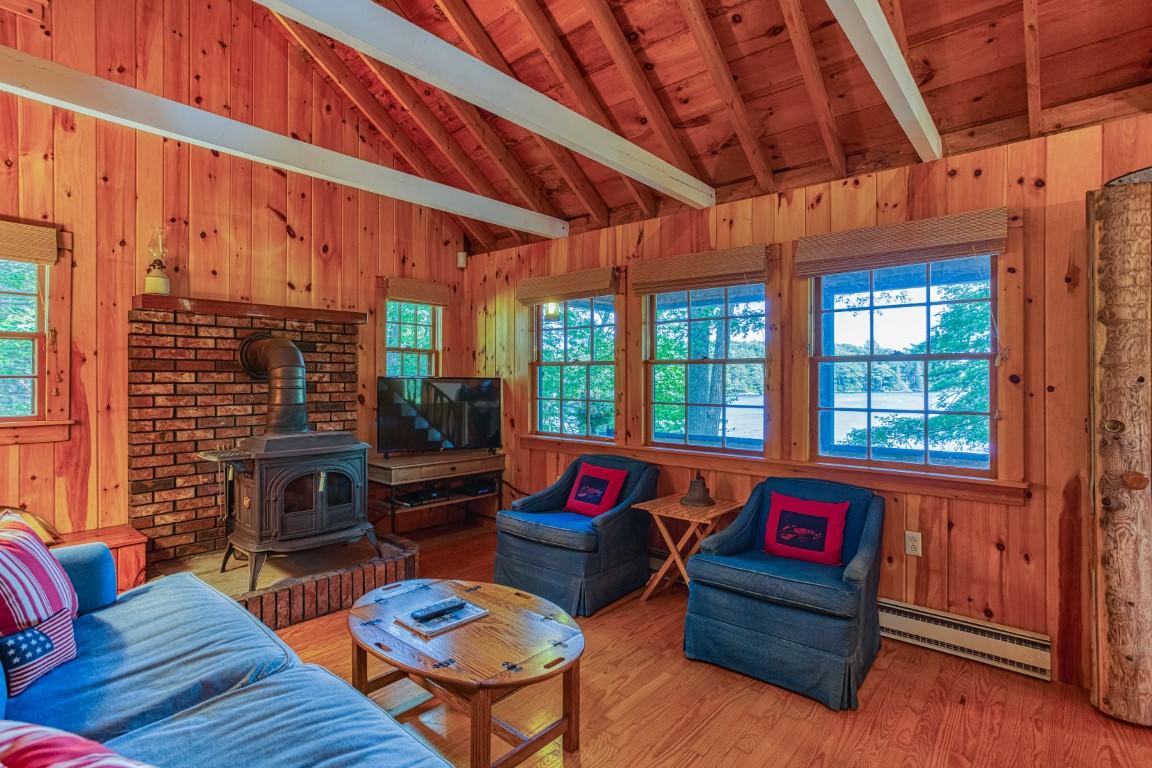 18 Wolf Road Boothbay, ME 04537 - Photo 22 of 38 22. 18WolfRd-0482