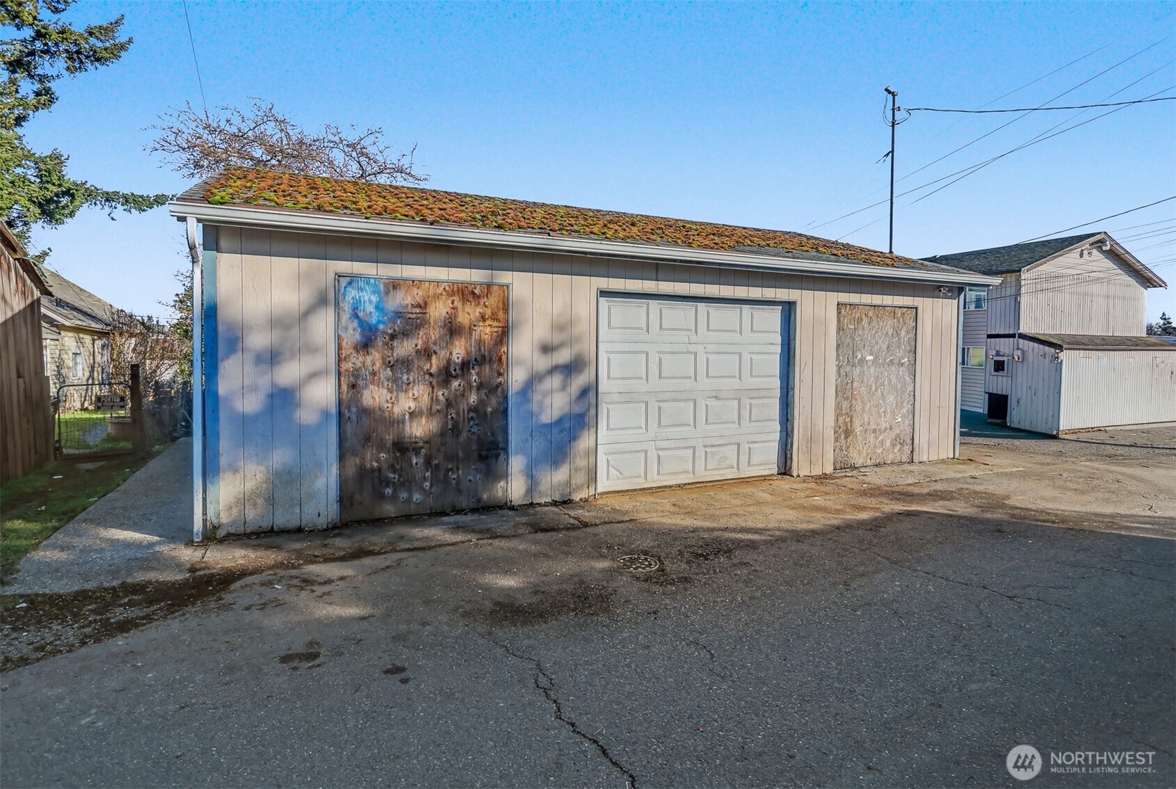 1328 Chestnut Street Everett, WA 98201 - Photo 23 of 24 a view of a house with a outdoor space
