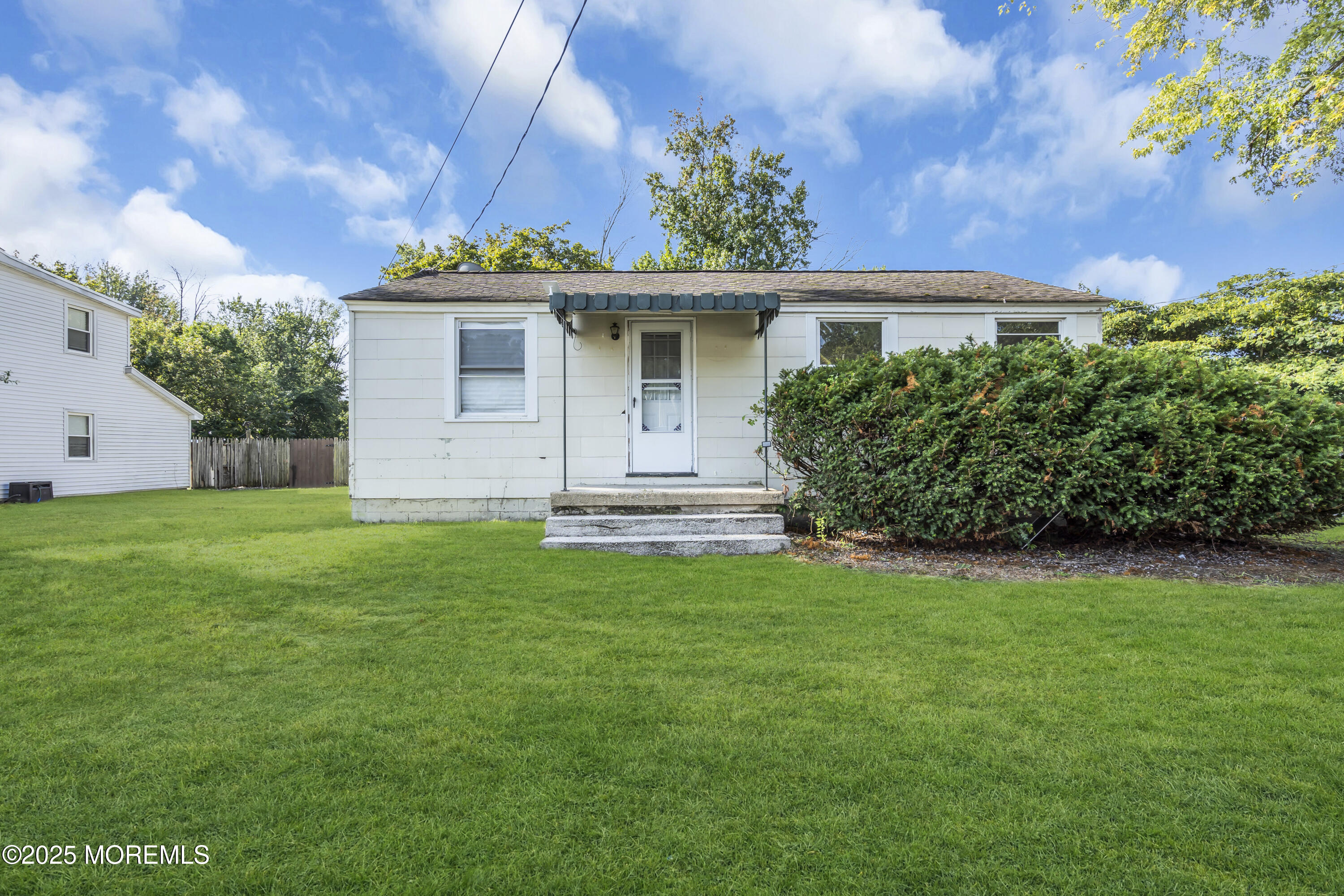 70-72 Jacobstown Road New Egypt, NJ 08533 - Photo 3 of 72 005_dsc02259-1_851