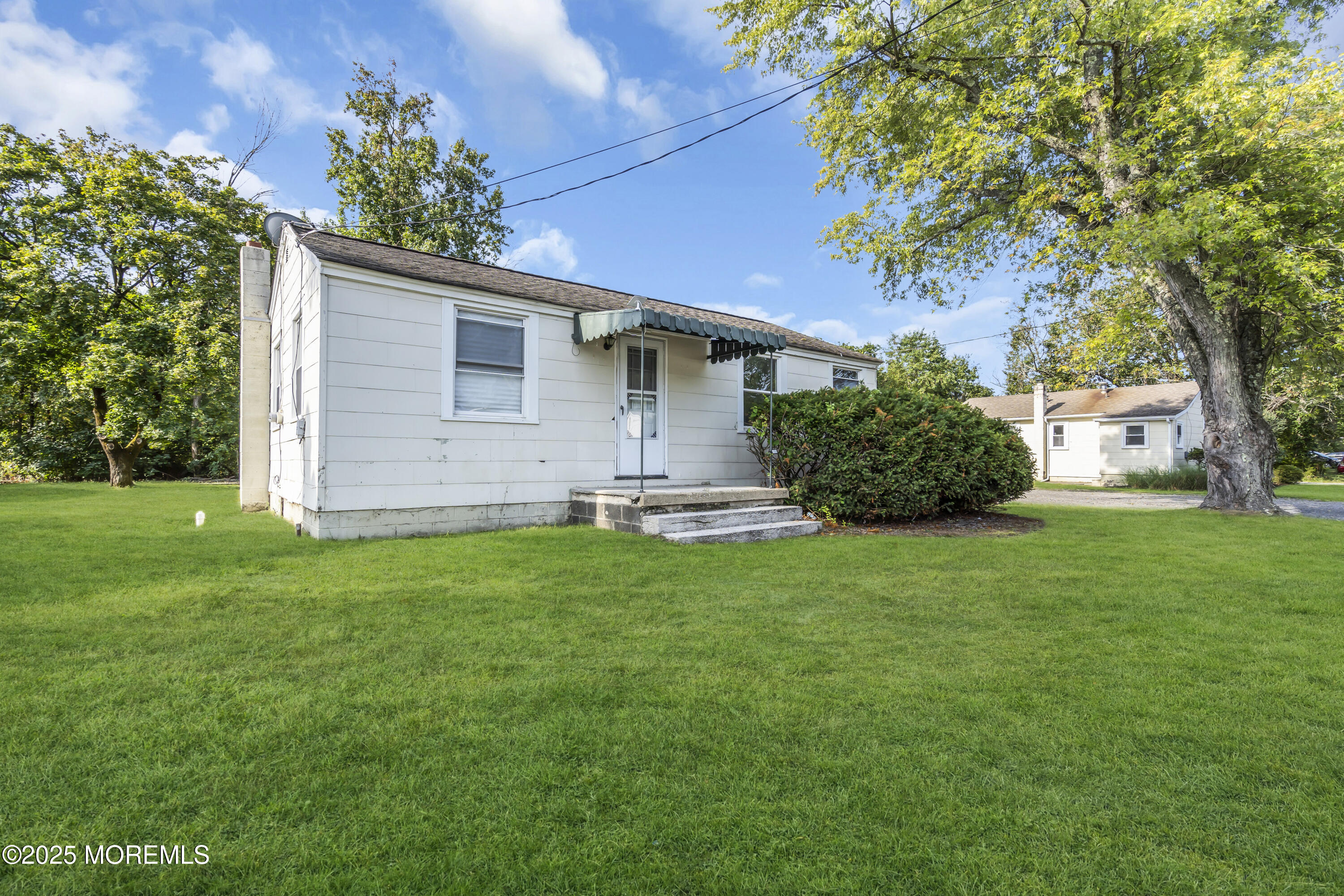 70-72 Jacobstown Road New Egypt, NJ 08533 - Photo 4 of 72 004_dsc02264-1_119