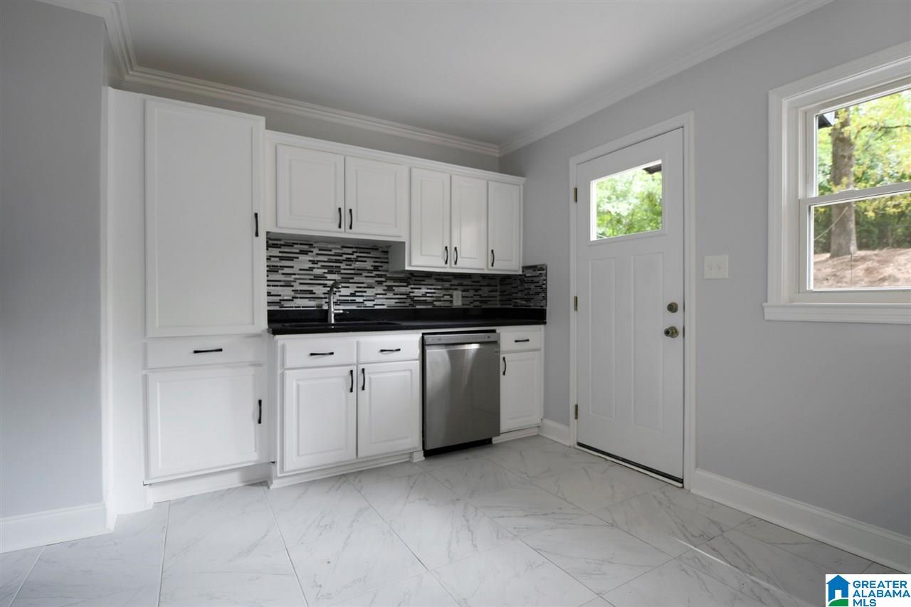 2121 Whiting Road Birmingham, AL 35216 - Photo 13 of 25