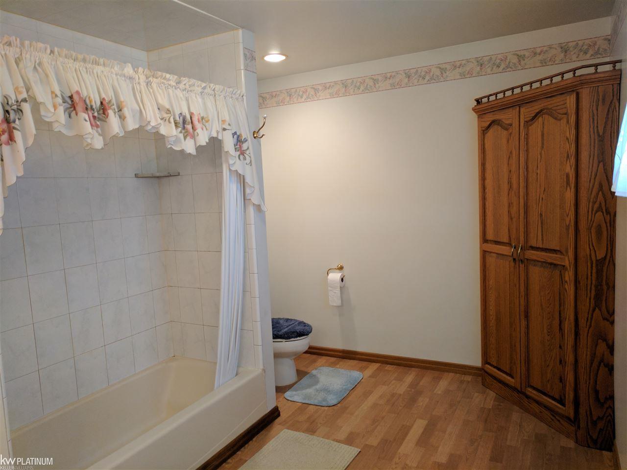 7080 Harrington Road Lexington, MI 48450 - Photo 24 of 49 31316692-23.JPG