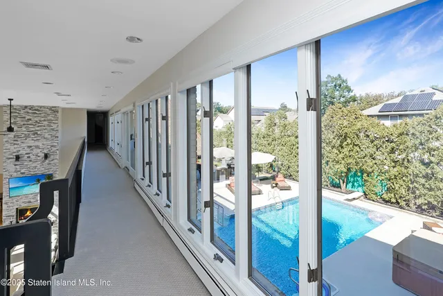 $1,999,999 | Undisclosed Address | Tottenville