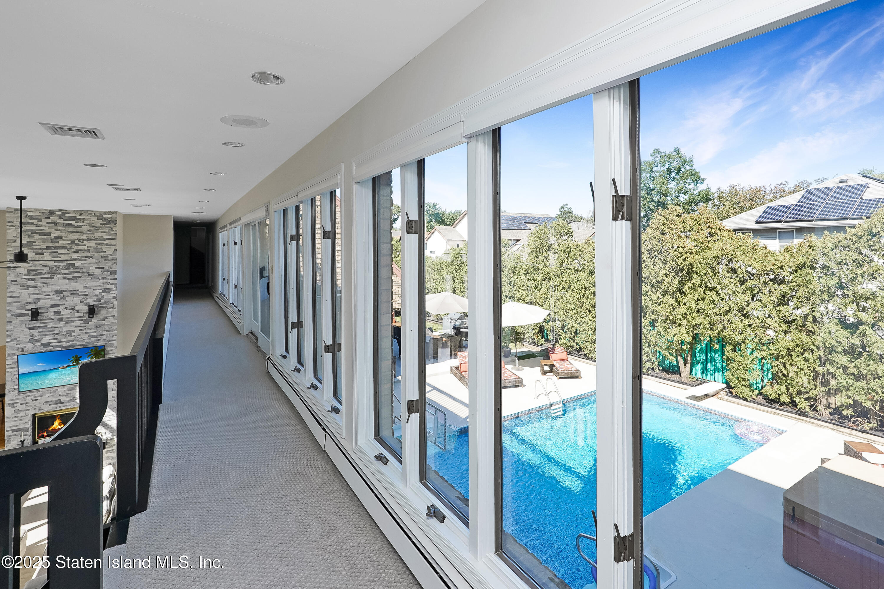 Undisclosed Address Staten Island, NY 10307 - Photo 29 of 72 (29) 2ND FLOOR FOYER