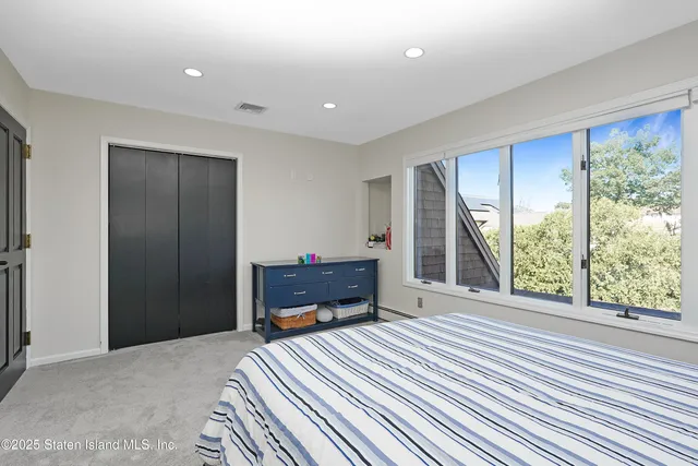 $1,999,999 | Undisclosed Address | Tottenville