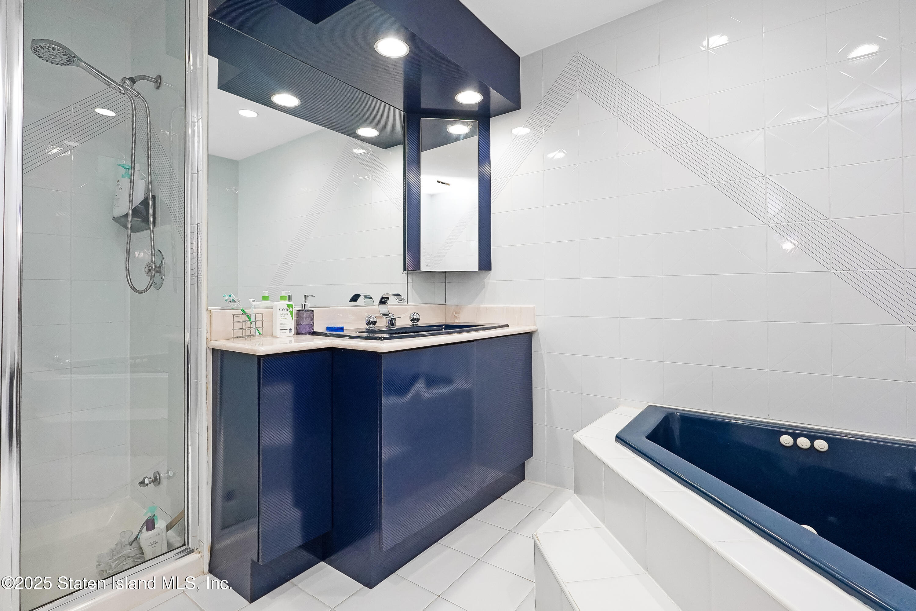 Undisclosed Address Staten Island, NY 10307 - Photo 40 of 72 (40) PRIVATE BATH