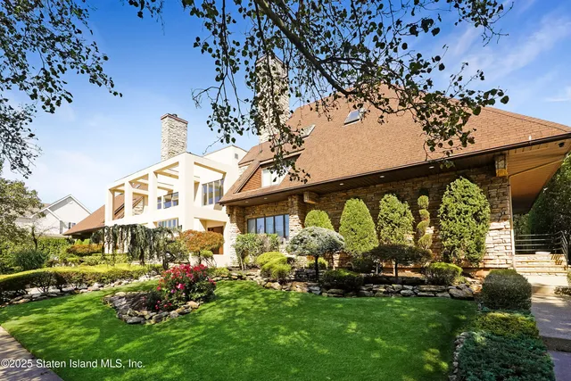 $1,999,999 | Undisclosed Address | Tottenville