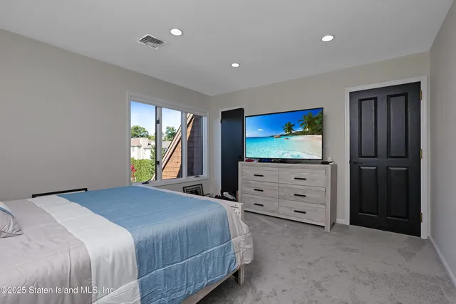 $1,999,999 | Undisclosed Address | Tottenville