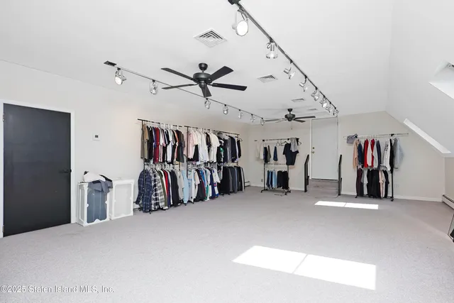 $1,999,999 | Undisclosed Address | Tottenville