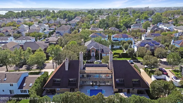 $1,999,999 | Undisclosed Address | Tottenville