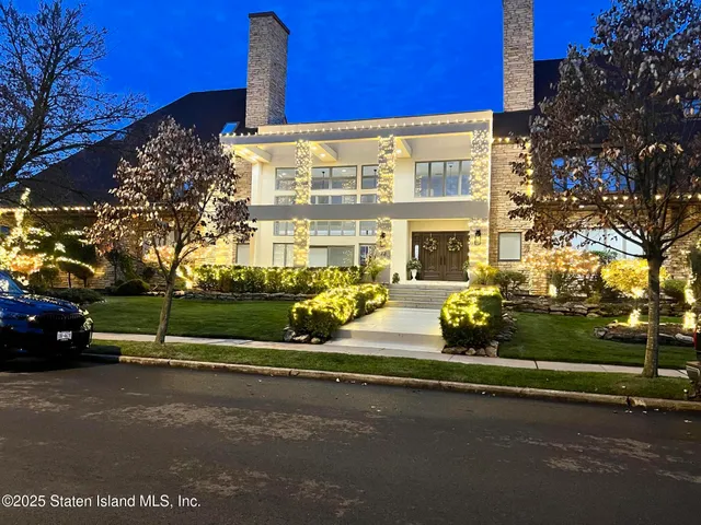 $1,999,999 | Undisclosed Address | Tottenville