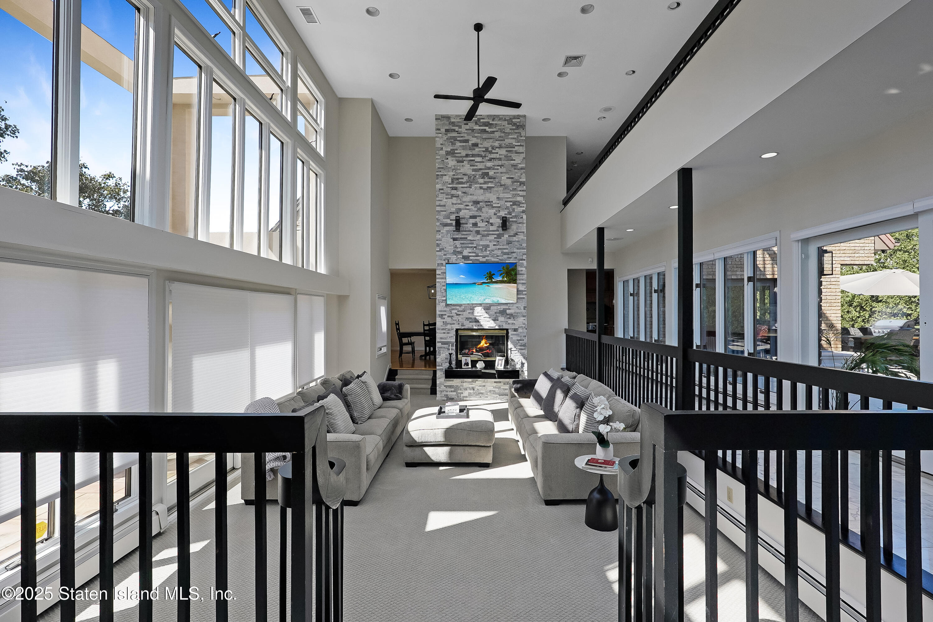 Undisclosed Address Staten Island, NY 10307 - Photo 9 of 72 (9) SUNKEN LIVING ROOM