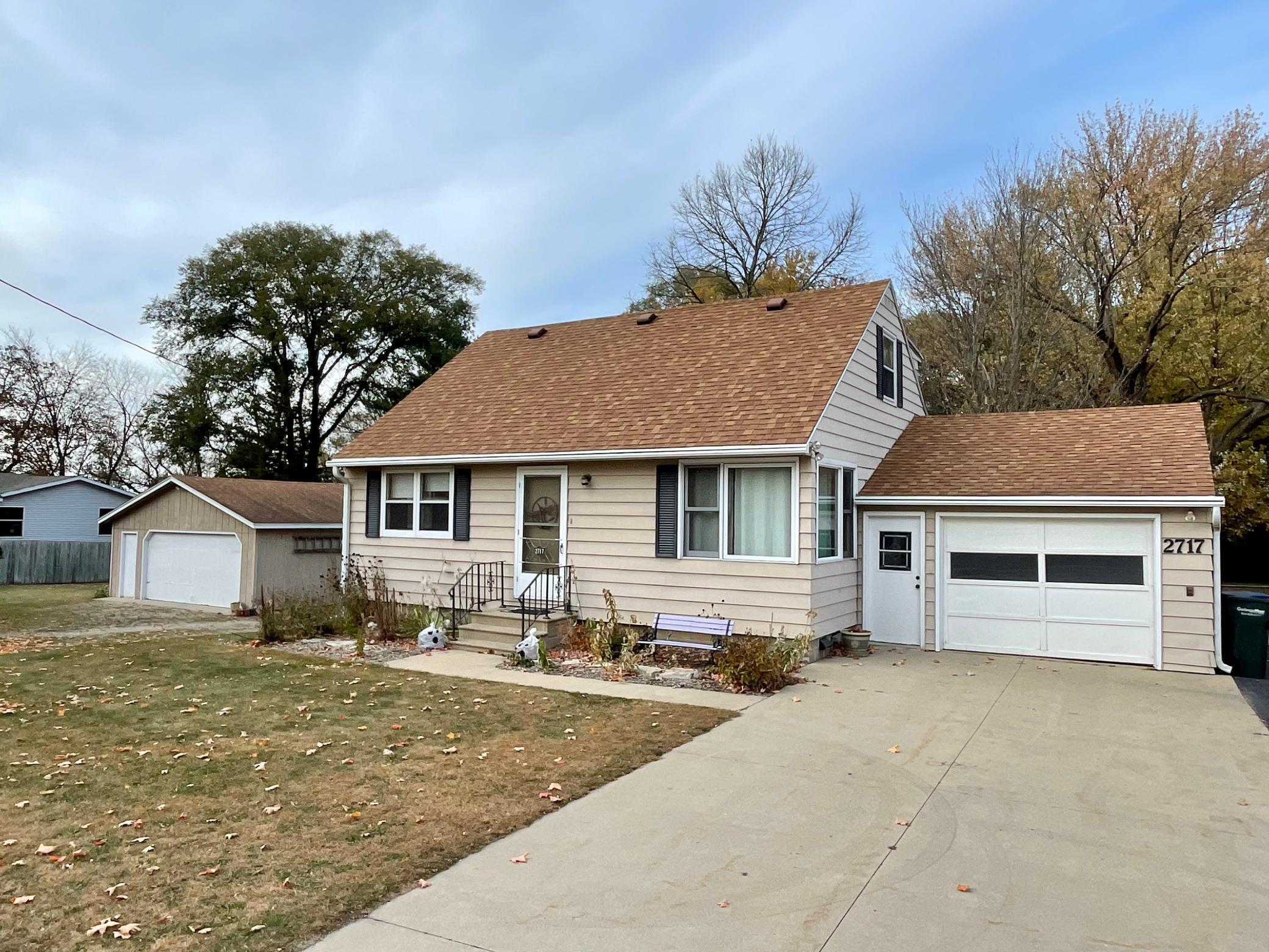 2717 Pinewood Road Southeast Rochester, MN 55904 - Photo 1 of 1