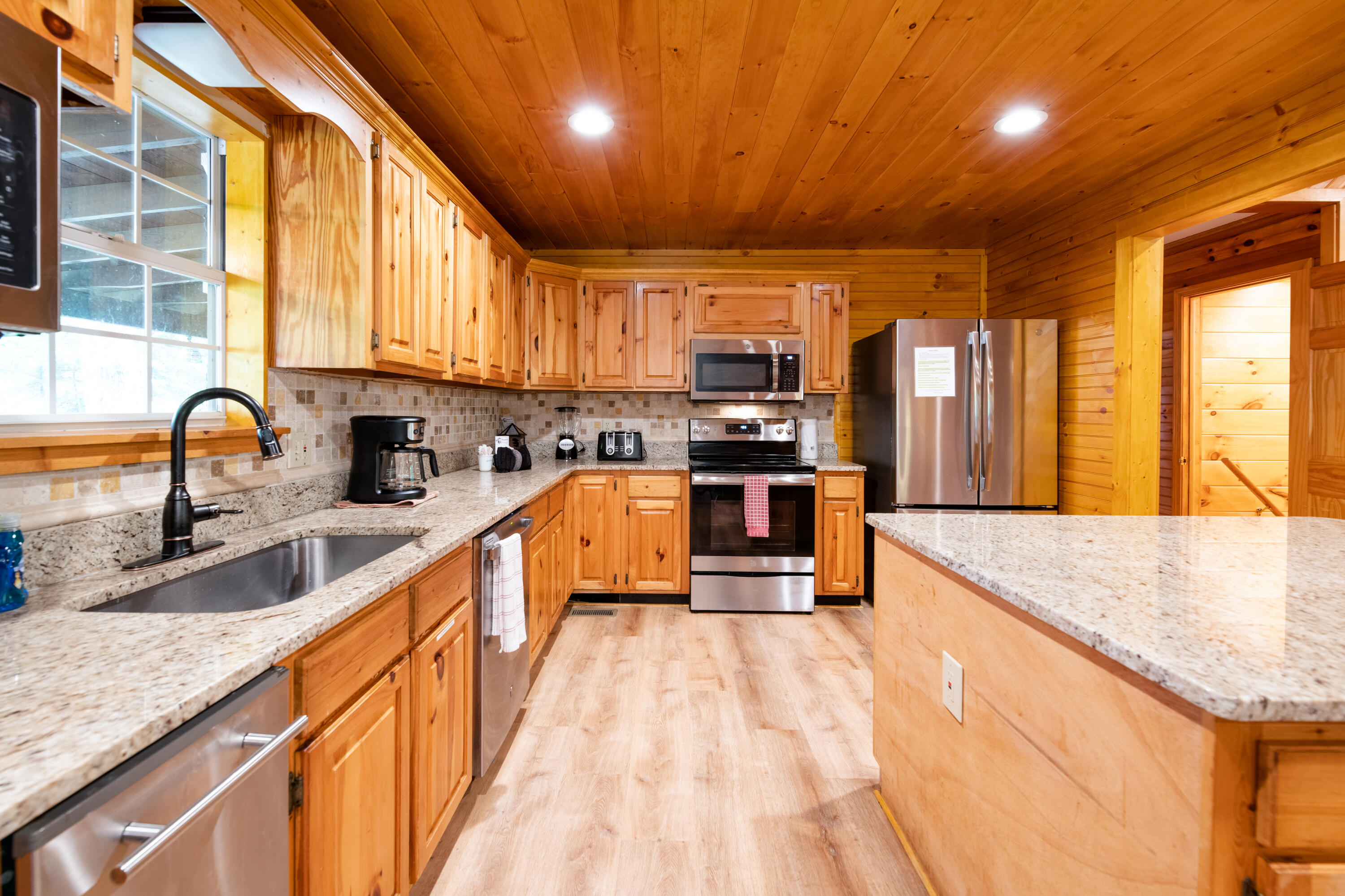 2116 Ridgecrest Loop Lane Sevierville, TN 37876 - Photo 12 of 40 _DSC7935-Edit