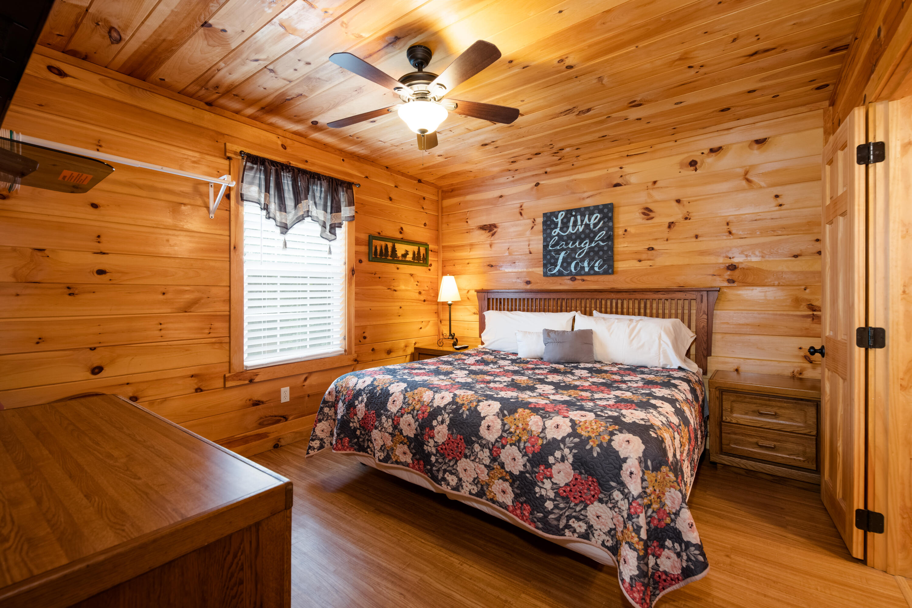 2116 Ridgecrest Loop Lane Sevierville, TN 37876 - Photo 18 of 40 _DSC7882-Edit