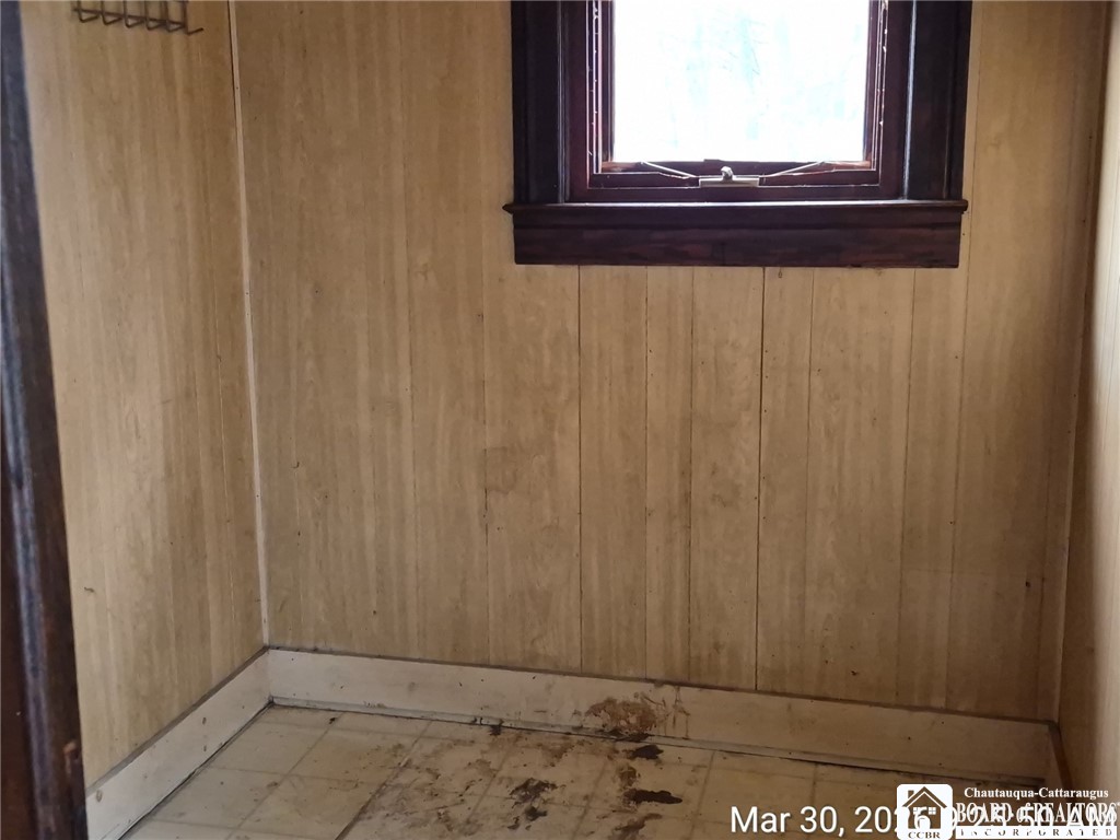 10 Terrace Place Jamestown, NY 14701 - Photo 16 of 26 Pantry