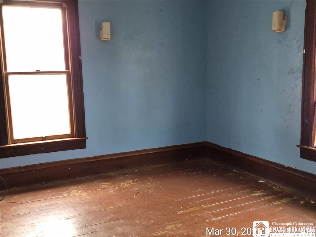 10 Terrace Place Jamestown, NY 14701 - Photo 9 of 26 Bedroom I Downstairs
