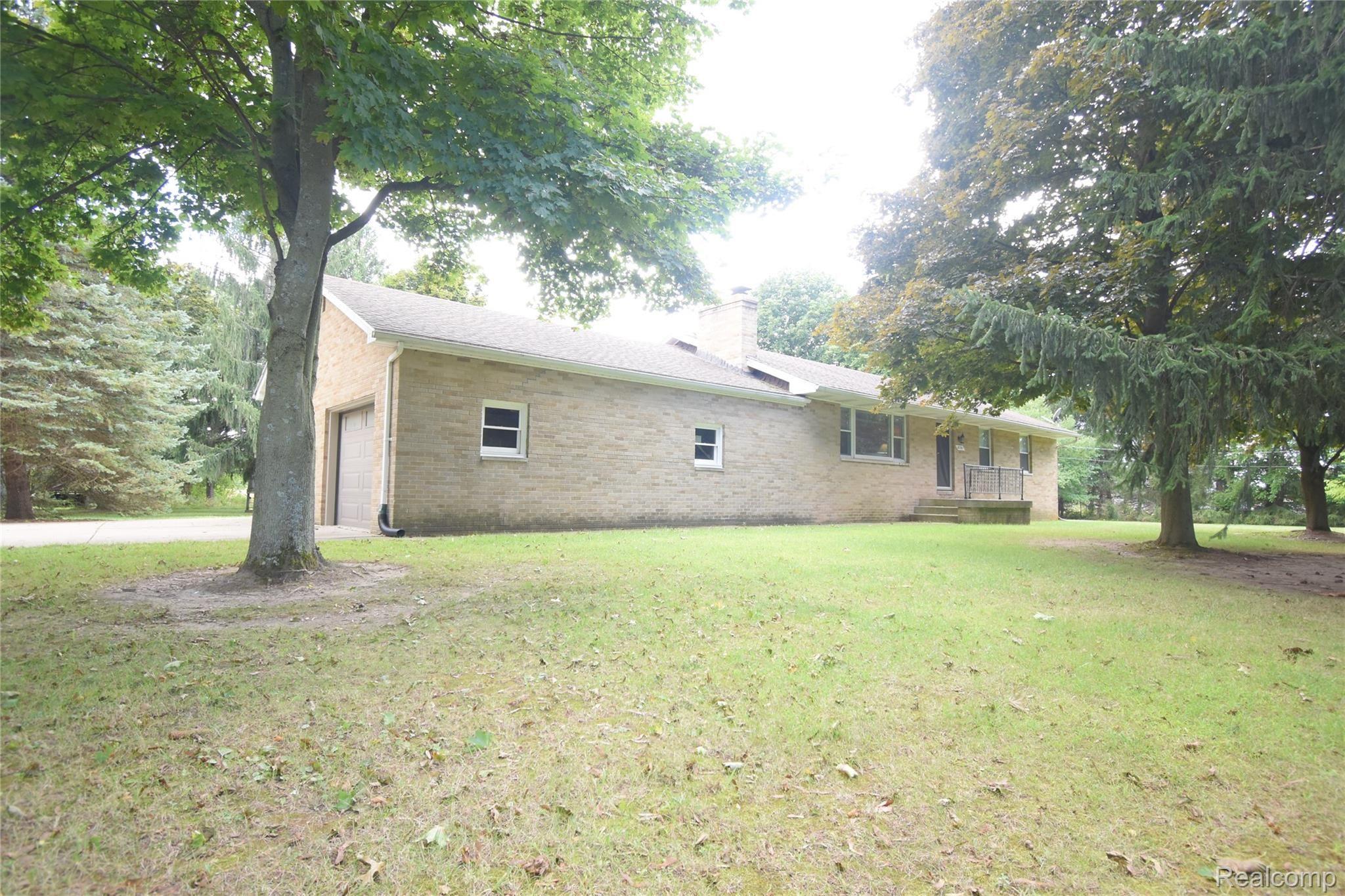 8781 Krouse Road Ovid, MI 48866 - Photo 1 of 39 0.JPG