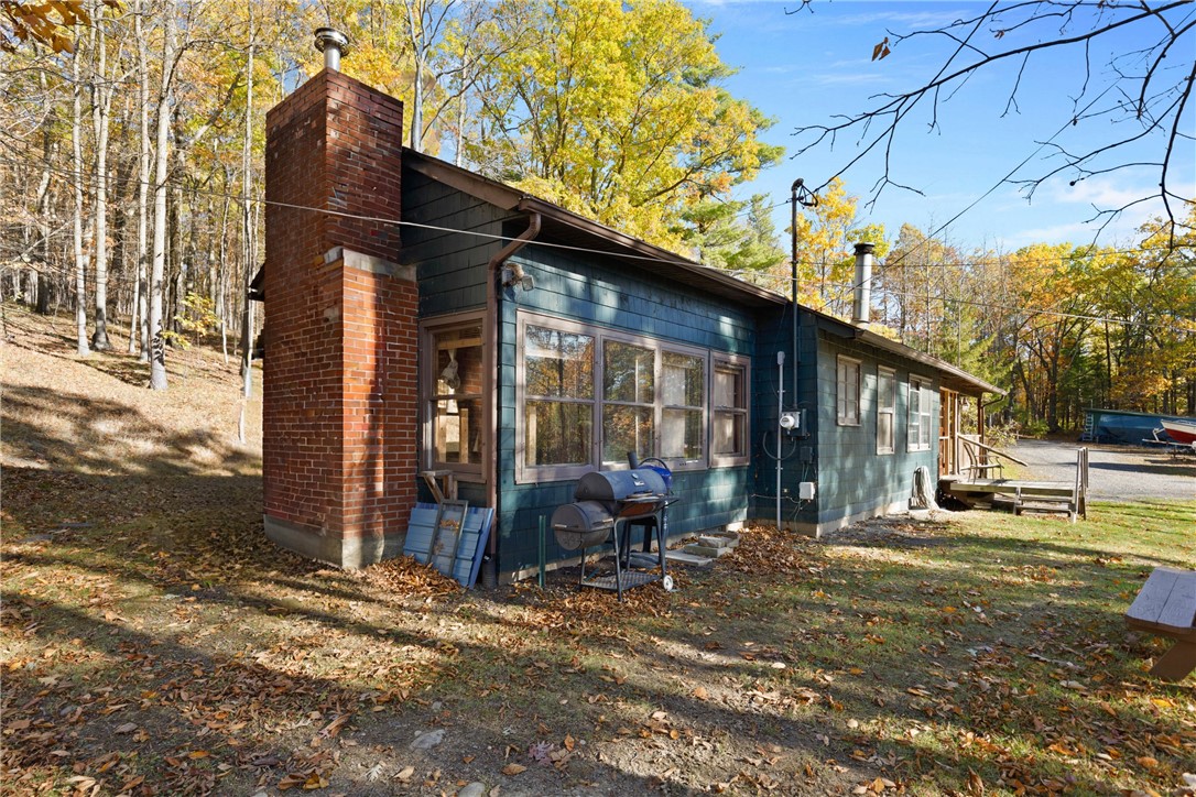 7654 West Hall Road Bristol, NY 14424 - Photo 32 of 39 LEFT SIDE OF HOME