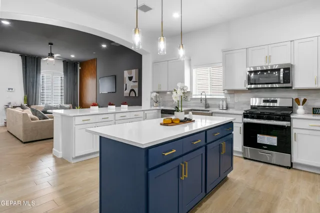 $299,750 | 13833 Paseo Bosque Avenue, El Paso, TX 79928