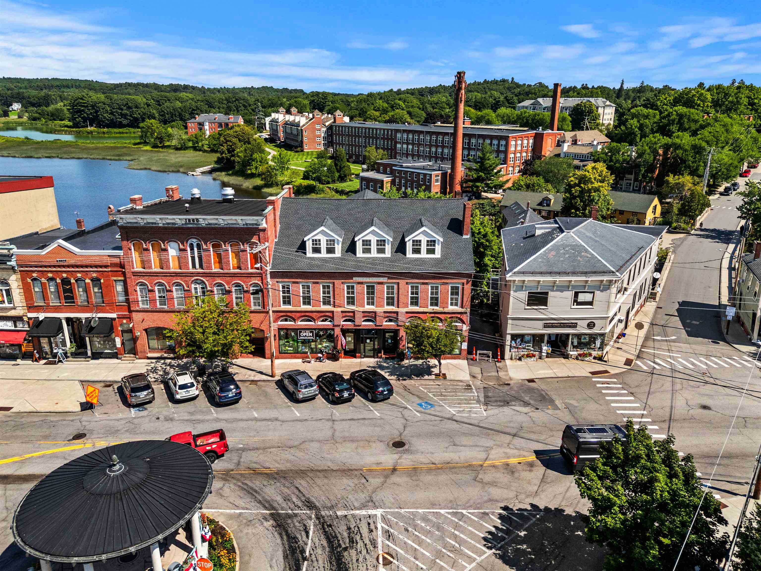 85 Water Street, Unit #8 Exeter, NH 03833 - Photo 15 of 41 Gallery Image 15
