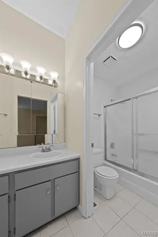 $229,000 | 4319 Lindell Boulevard, Unit A, St. Louis, MO 63108