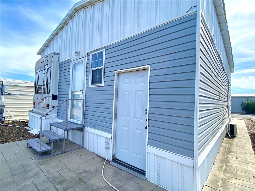 261 Ash Street Mission, TX 78572 - Photo 18 of 22