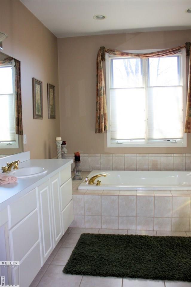 73246 Windmill Lane Romeo, MI 48065 - Photo 10 of 37 Gallery Image 10