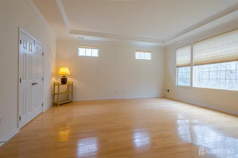 $649,900 | 37 Andover Drive, Kendall Park, NJ 08824