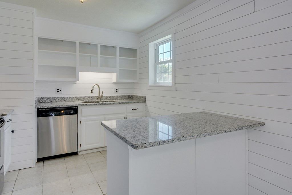 4195 Kevin Road Hephzibah, GA 30815 - Photo 12 of 26 Gallery Image 12