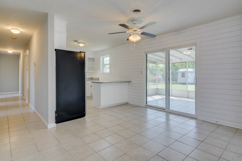 4195 Kevin Road Hephzibah, GA 30815 - Photo 10 of 26 Gallery Image 10