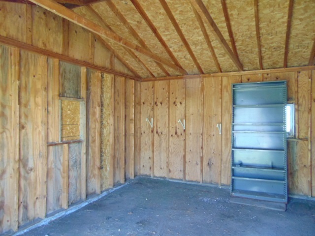 8385 North Wisner Road Breckenridge, MI 48615 - Photo 49 of 63 1875304-48.JPG