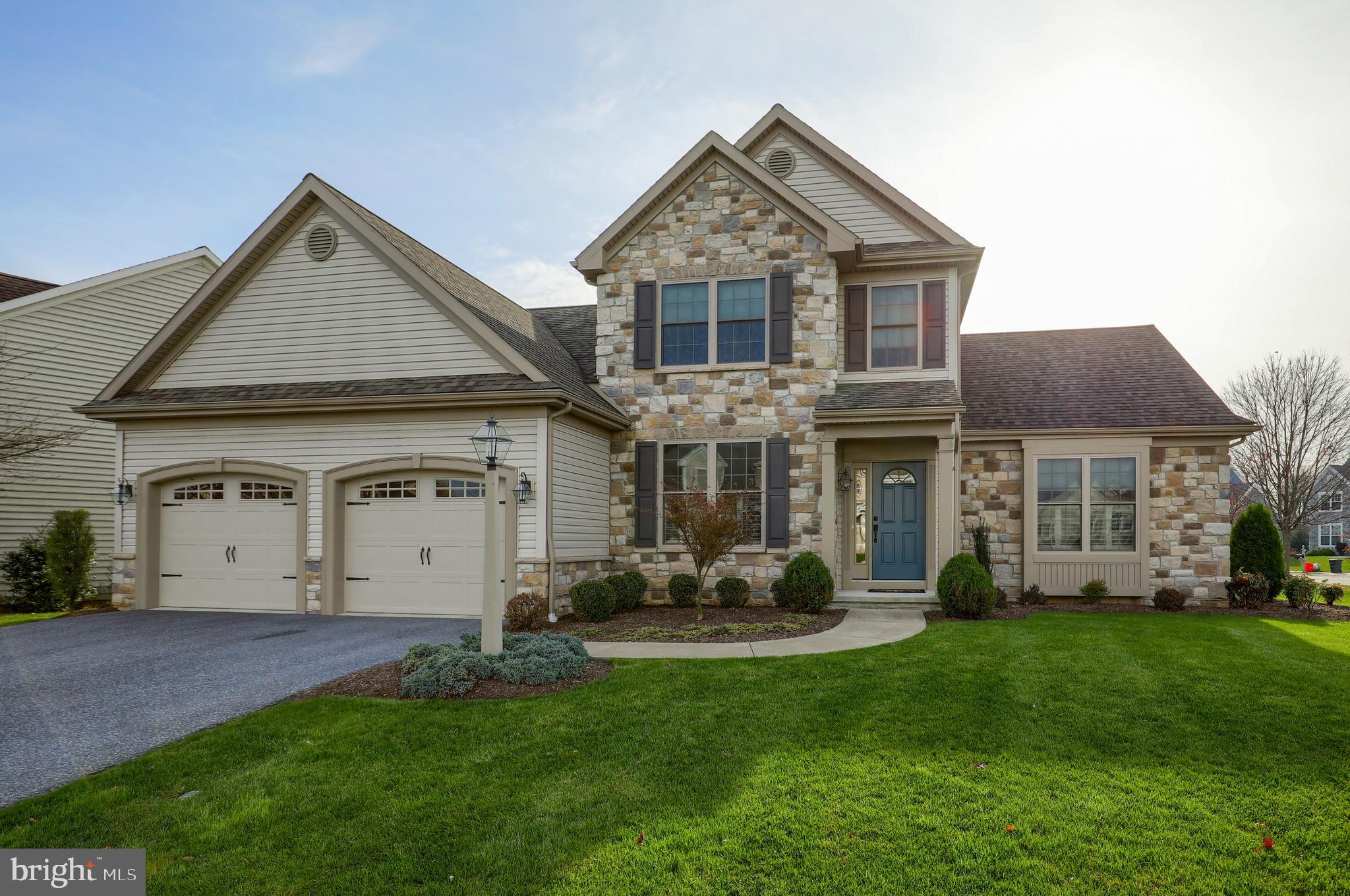 601 Belgian Way Lititz, PA 17543 - Photo 1 of 32
