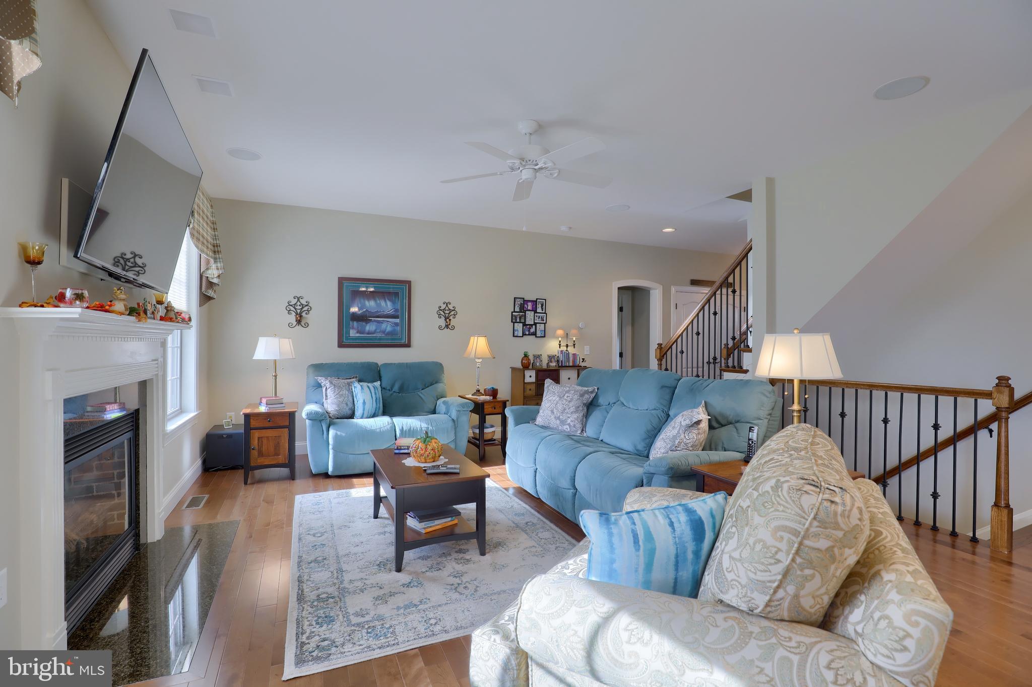 601 Belgian Way Lititz, PA 17543 - Photo 7 of 32