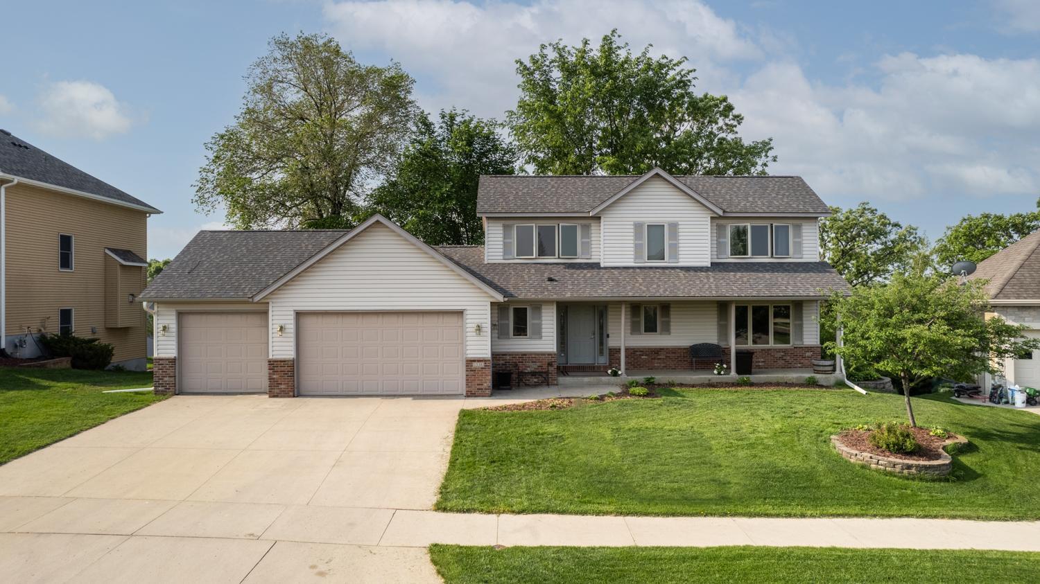 1538 Redwood Lane Southwest Rochester, MN 55902 - Photo 1 of 42 Gallery Image 1