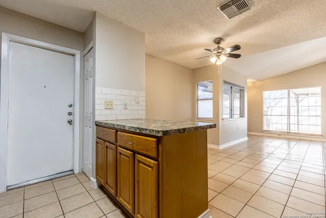 $1,550 | 9614 South Bend, San Antonio, TX 78250