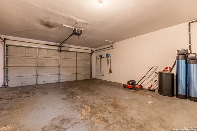 $1,550 | 9614 South Bend, San Antonio, TX 78250