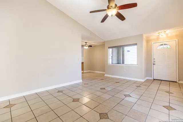 $1,550 | 9614 South Bend, San Antonio, TX 78250