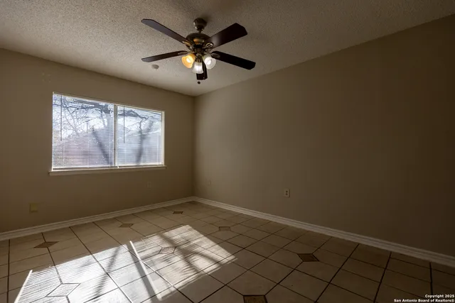$1,550 | 9614 South Bend, San Antonio, TX 78250