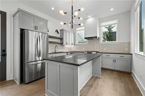 $639,900 | 255 High Street, Fayetteville, GA 30214