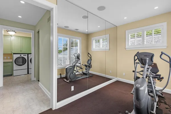 $3,995,000 | 1560 Hunter Drive, Wayzata, MN 55391