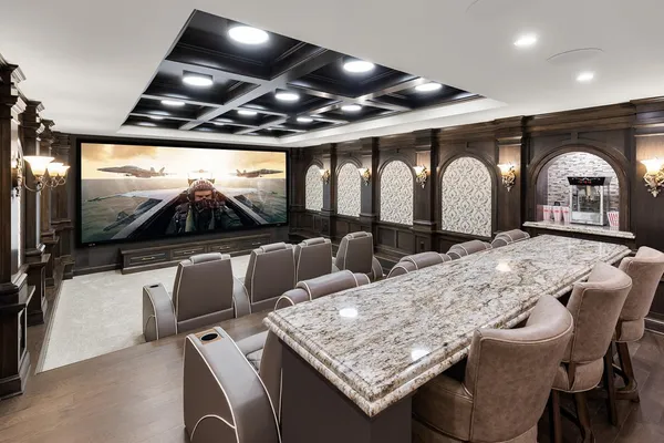 $3,995,000 | 1560 Hunter Drive, Wayzata, MN 55391