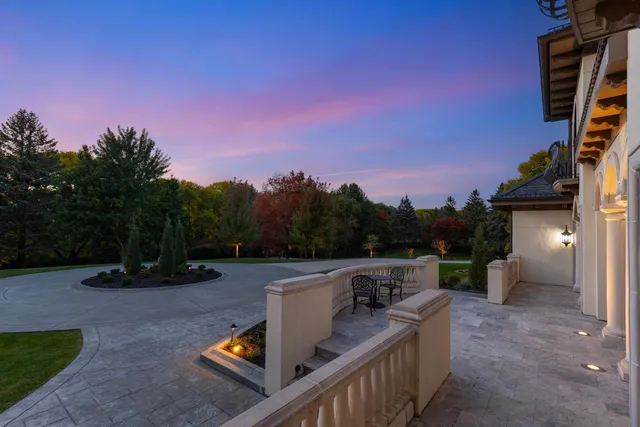 $3,995,000 | 1560 Hunter Drive, Wayzata, MN 55391