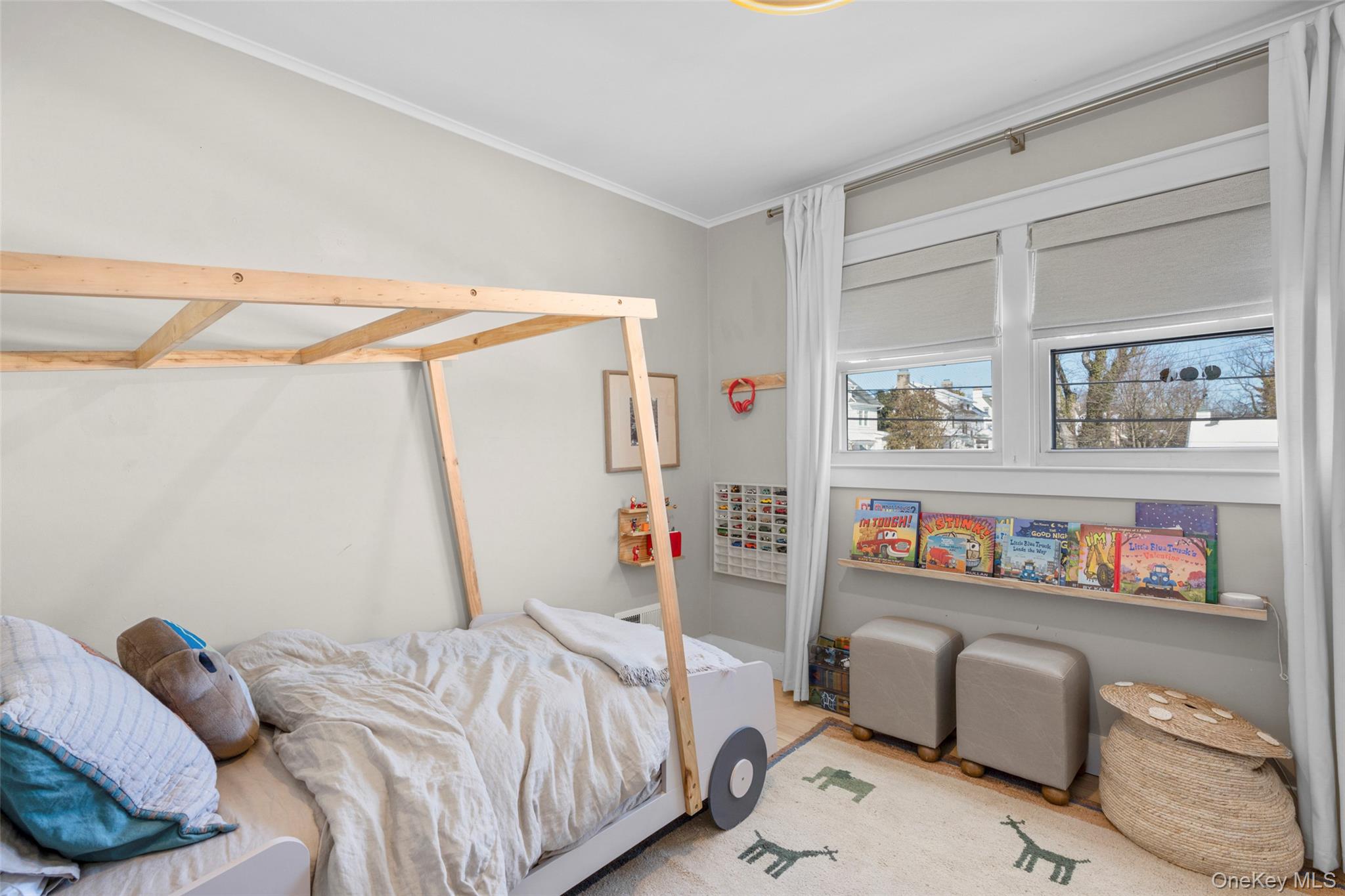 87 Inverness Road New Rochelle, NY 10804 - Photo 19 of 29 Bedroom #1