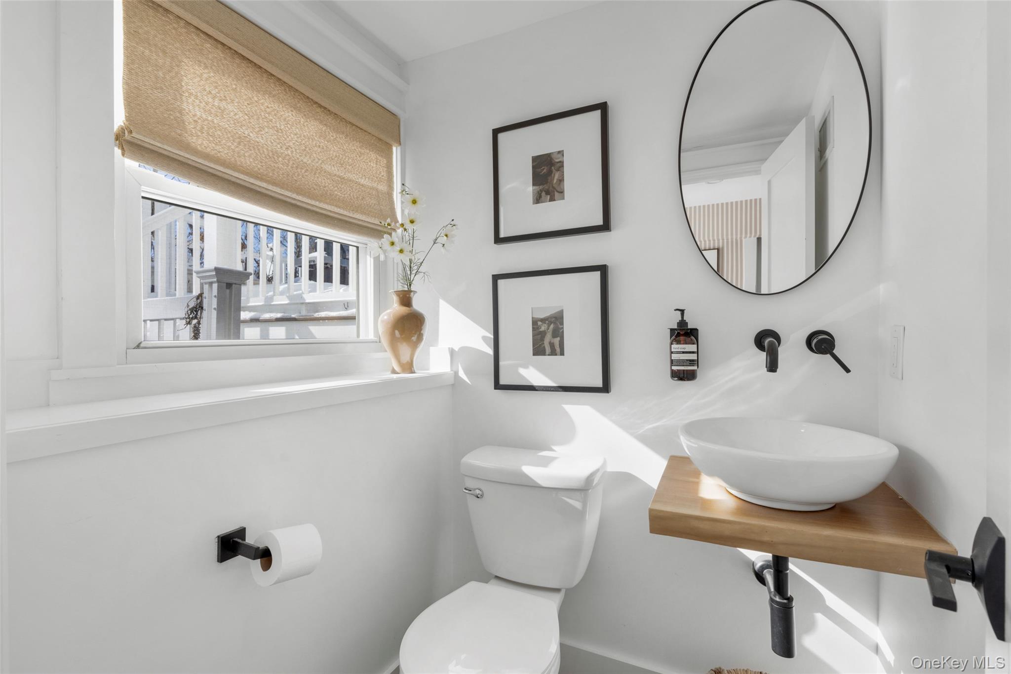 87 Inverness Road New Rochelle, NY 10804 - Photo 26 of 29 Half Bath